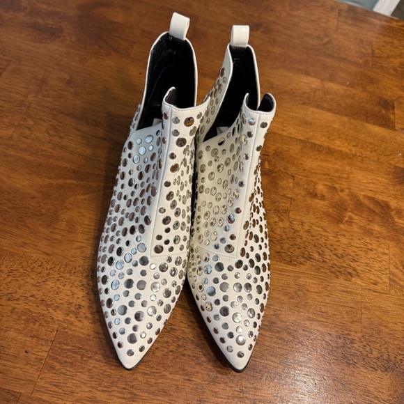 Steven Steve Madden Renata White Studded Ankle Booties size 9 festival - Picture 5 of 12